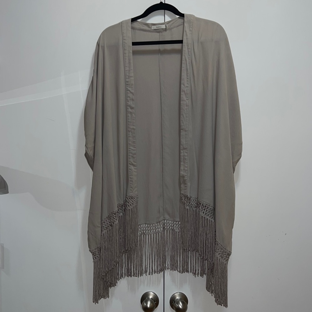 Aritzia Talula Boho Fringe Kimono